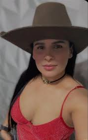 Bota Couro Branco OffWhite Cano Longo Bordado Florencia