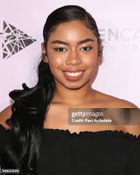 94 Alexis Chandler Photos & High Res Pictures