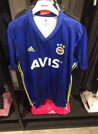 Jun 24, 2021 · fenerbahçe'de yaklaşan kongrede ali koç'un yeniden başkanlığa seçilmesi bekleniyor. Merakla Beklenen Fenerbahce Yeni Sezon Formalari