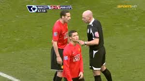 Manchester united honour club legend howard webb after his retirement from football. How Many Red Cards Did Ronaldo Get In His Career Eg24 News