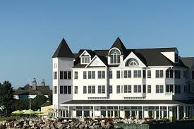 Readers' choice awards 2017, 2018. Iroquois Hotel This Is An Award Winning Hotel Located At The Western End Of Main Street Downtown The Once Mackinac Island Carriage House Restaurant Mackinac