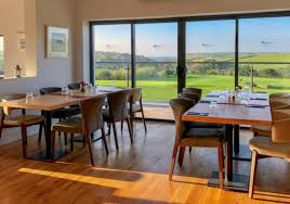 The more traditional fine dining option at the nare hotel on the beautiful roseland peninsula, the dining room provides diners with magnificent panoramic sea views and local fish to match. The Point At Polzeath Bar Restaurant