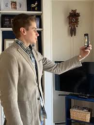 What's the difference between a portrait and a headshot? How To Take A Professional Headshot With Iphone Updated 2021