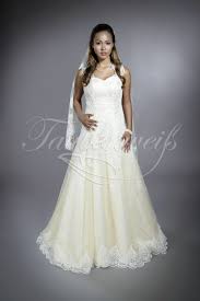 Check spelling or type a new query. Brautkleid Tw0202b Mit Romantischer Spitze Und Schlusselloch