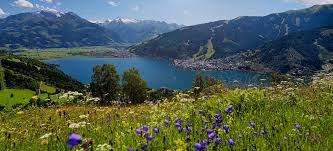 Set in the centre of zell am see, the venue offers quick access to elisabeth park. Hotel In Zell Am See 3 Sterne Hotel Glasererhaus