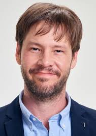 Fan Casting Ike Barinholtz as Billy-Bob Banner in Wolverine: The Last  Avenger