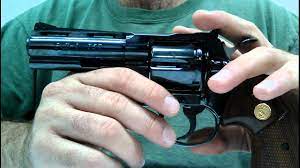 مسدس ابو محالة 357 من شركة كولت موديل بايثون - YouTube