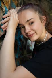 Who are good photographers for teens in Derby, KS?