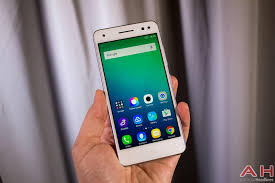 Hands-On With The Lenovo VIBE S1 Lite