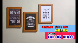 Kamu bisa memanfaatkan cd ini untuk menulis caranya simple saja kok, kamu hanya perlu merentangkan setiap tangkai bunga di dinding kamar, dan menatanya rapi dengan selotip transparan. Cara Paling Mudah Membuat Hiasan Dinding Typografi Bingkai Dari Kardus Bekas Youtube