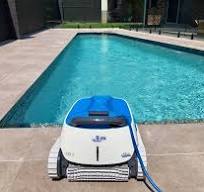 Как выбрать робот-пылесос для бассейна | Полезно знать от ГК ...