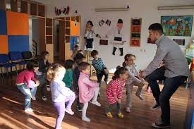 Freechildren gradinita step by step braila. GrÄƒdiniÅ£a Bambi Step By Step