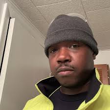 Just started shield hero and also started the manga and I have never hated  two people more then I do these two.