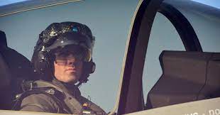 Us Air Force Considers Ways To Recruit Commercial Pilots | News | Flight  Global