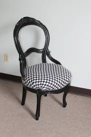 Black And White Houndstooth Chair Black And White Antique Accent Chair Black And White Design Furniture Makeover Refinishing Furniture