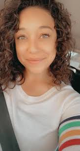 Curly hair stylist in Polk County, Florida