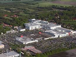 Sie geben dafür nicht nur einen tiefen einblick in das sortiment, sondern wissen auch, auf was es bei der wahl von bett, matratze, lattenrost zu. Nach Ubernahme Von Dodenhof Xxxlutz Beginnt Mit Personalabbau Im Mobelhaus Geht Die Angst Um Ottersberg