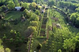 Thomas Jefferson S Vegetable Garden A Thing Of Beauty And Science Public Garden Thomas Jefferson Garden Types