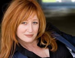 Vicki Lewis (Person)