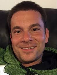 Andrew Eichelberger's Instagram, Twitter & Facebook