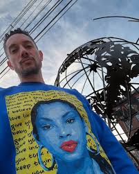 Peace World ✌🏼 I'm out here in #PortlandMaine getting ready to perform  alongside my brother @ronniemalley for the next couple nights. ✨ Check us  out at @olsportland at 7pm April 16-17, brought