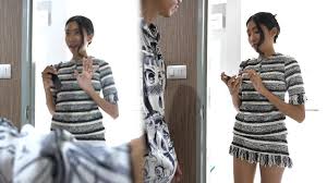 สาวสุ่มเคาะประตูอพาร์ตเมนต์ของกูและขอให้ชาร์จแบตเตอรี่โทรศัพท์... | xHamster