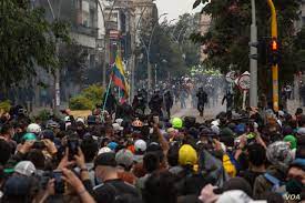 Protests have raged on colombia for 10 days that have left at least 26 dead, hundreds injured and dozens missing. Clashes Erupt As Colombians Protest Tax Hikes Voice Of America English