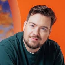 Tom Mcgee's Instagram, Twitter & Facebook