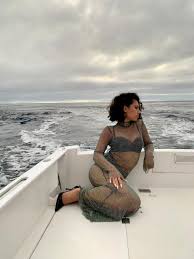 Viimeisimmät twiitit käyttäjältä raye (@raye). Raye Teams Up With Rudimental For Regardless Simon Jones Pr