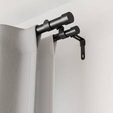 Available in silver, white, bronze and black finishes. Umbra Cappa Double Curtain Rod 1 Diameter Linen Chest