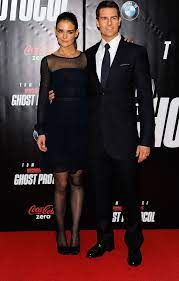 Thomas cruise mapother iv (born july 3, 1962), known professionally as tom cruise, is an american actor and producer. Tom Cruise Is Really 6 Feet Tall Sick Magazine