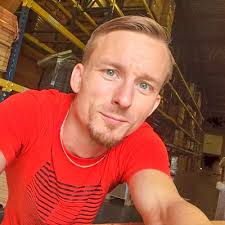 Jon Montague (@M3THyLPIP3yL)