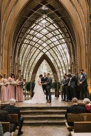 Mildred B Cooper Glass Chapel Near Bentonville Arkansas Www Alyssabarletter Com Northwest Arkansas Weddings Chapel Wedding Church Pictures