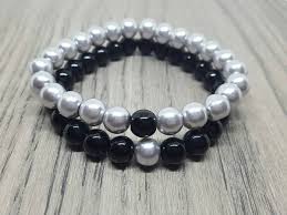 Black And White Relationship Bracelets Couples Bracelets Long Distance Bracelets Friendship Etsy Relationship Jewelry Couple Bracelets Queen Jewelry