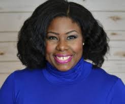 Danielle Lennox's Instagram, Twitter & Facebook