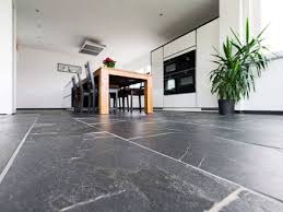 Außerdem gestaltet sie unser herzstück, den showroom, und schafft mit liebe zum detail viel platz für ideen und inspirationen. Verlegung Dunnbett Mittelbett Oder Dickbett Jonastone