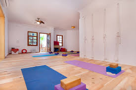 Tıkla aradığın lenovo yoga hepsiburada güvencesiyle ayağına gelsin. Studio Kas Yoga House