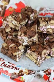 Easy Delicious Kinder Chocolate Rocky Road With Biscuits Marshmallows And Kinder Bueno Heavenly Kinder Rocky Road Recipe Janes Patisserie Tray Bake Recipes