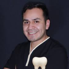 Marco Antonio Mateos López, Dentista en Atizapán de Zaragoza