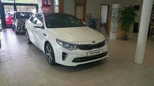 The kia optima gt, slated for introduction in uk showrooms in autumn 2017, is the most powerful production model that kia has sold in europe. 2017 Kia Optima Gt Line 1 7 Crdi 141 Bhp Youtube