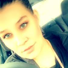 Kelli Sandusky's Instagram, Twitter & Facebook