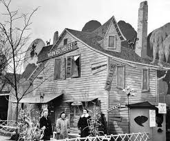 North ave., melrose park, il 60160. Chicago History On Twitter 1955 Amling S Haunted House Melrose Park Chicagohistory