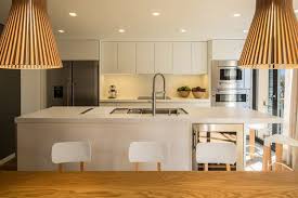 Spot Encastrable Plafond Et Deco Moderne Dans Un Duplex Fascinant Plafond Cuisine Luminaires Salle A Manger Spots Cuisine