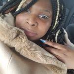 Lashanda Dixon's Instagram, Twitter & Facebook