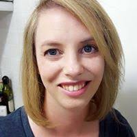 Kelly Sundquist's Instagram, Twitter & Facebook