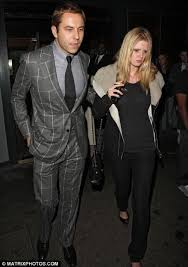 David is interviewed by major fan famous dutch comedian paul de leeuw. David Walliams And Lara Stone Photos News And Videos Trivia And Quotes Famousfix