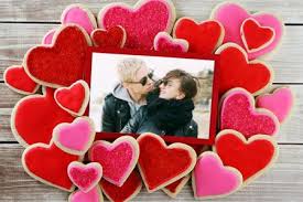 Edit bingkai foto romantis untuk dua gambar adalah terbaik dalam hal ini keren aplikasi. Montage I Love You Photo Frames Online Editing