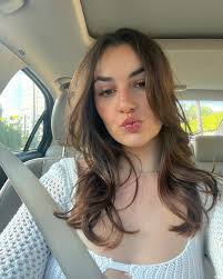 lees (@elysegottschall) • Instagram photos and videos