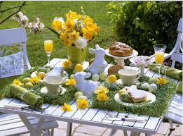 Set a beautiful spring table with inspiration from nine hgtv fans just like you. Hippity Hoppity Easter S On It S Way Easter Table Settings Easter Decorations Outdoor Easter Tablescapes
