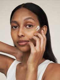 Verso Skincare: Premium functional skincare, firmly rooted in science